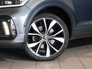 Volkswagen T-Roc 2.0TSI 4Motion R-Line - Image 5