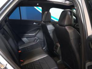 Volkswagen T-Roc 2.0TSI 4Motion R-Line - Image 11