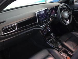 Volkswagen T-Roc 2.0TSI 4Motion R-Line - Image 15