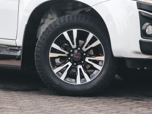 Isuzu D-Max 250 double cab X-Rider auto - Image 3