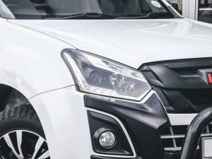 Isuzu D-Max 250 double cab X-Rider auto - Image 6