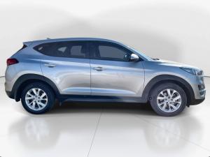 Hyundai Tucson 2.0 Premium auto - Image 8