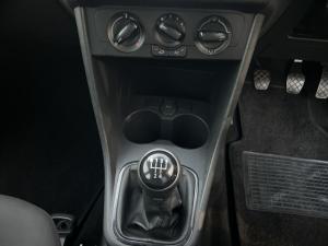 Volkswagen Polo Vivo hatch 1.4 Trendline - Image 17