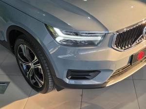 Volvo XC40 T4 Momentum - Image 6