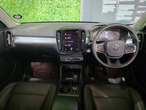 Volvo XC40 T4 Momentum - Image 8