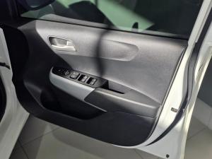 Kia Picanto 1.0 Style - Image 13