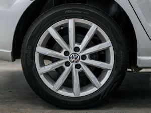 Volkswagen Polo sedan 1.4 Comfortline - Image 29