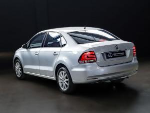 Volkswagen Polo sedan 1.4 Comfortline - Image 5
