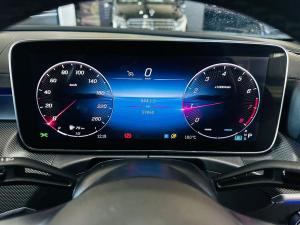 Mercedes-Benz C-Class C200 Avantgarde - Image 7