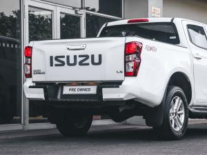 Isuzu D-Max 1.9TD double cab LS 4x4 auto - Image 13