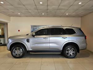 Ford Everest 3.0TD V6 4WD Platinum - Image 2