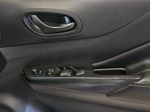 Nissan Navara 2.5DDTi double cab Pro-4X 4x4 - Image 13