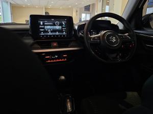Suzuki Swift 1.2 GLX auto - Image 11