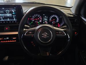 Suzuki Swift 1.2 GLX auto - Image 12