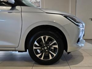 Suzuki Swift 1.2 GLX auto - Image 19