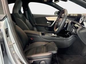 Mercedes-Benz CLA CLA200 Progressive - Image 13