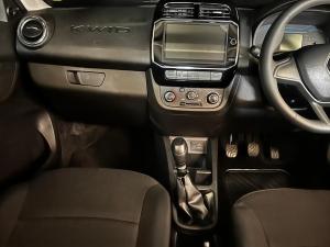 Renault Kwid 1.0 Evolution - Image 9