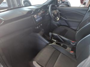 Nissan Magnite 1.0 Visia auto - Image 15