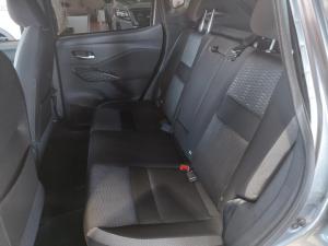 Nissan Magnite 1.0 Visia auto - Image 17