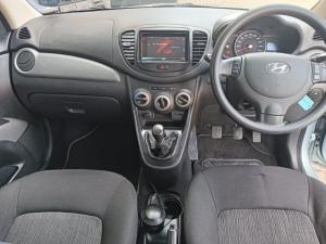 Hyundai i10 1.25 Fluid - Image 14