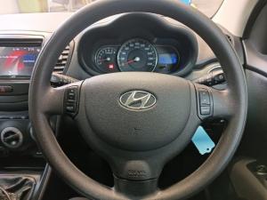 Hyundai i10 1.25 Fluid - Image 15