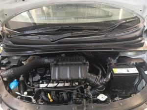 Hyundai i10 1.25 Fluid - Image 27