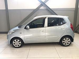 Hyundai i10 1.25 Fluid - Image 4