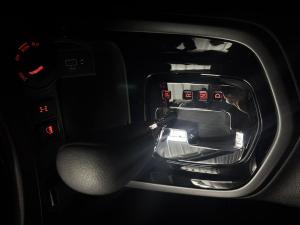 Nissan Navara 2.5DDTi double cab Pro-4X 4x4 - Image 18