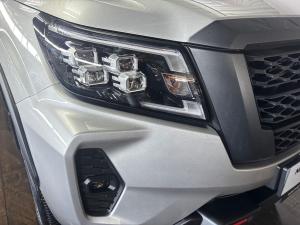 Nissan Navara 2.5DDTi double cab Pro-4X 4x4 - Image 4
