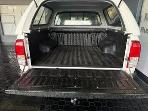 Toyota Hilux 2.4GD-6 double cab 4x4 Raider auto - Image 10