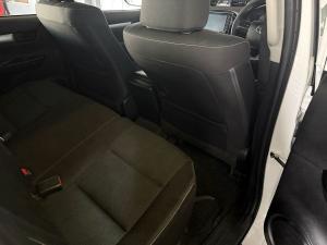 Toyota Hilux 2.4GD-6 double cab 4x4 Raider auto - Image 18