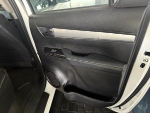 Toyota Hilux 2.4GD-6 double cab 4x4 Raider auto - Image 19