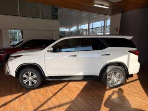Toyota Fortuner 2.4GD-6 auto - Image 11