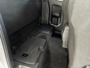 Ford Ranger 2.2TDCi SuperCab Hi-Rider XL - Image 7