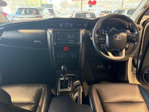 Toyota Fortuner 2.4GD-6 auto - Image 6