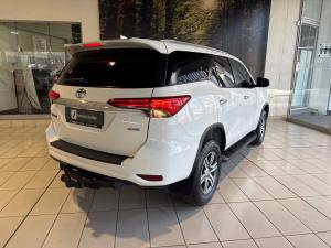 Toyota Fortuner 2.4GD-6 4x4 - Image 2