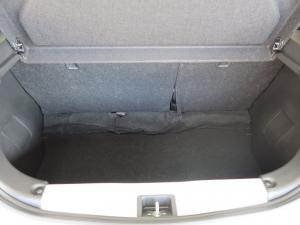 Toyota Vitz 1.0 XR auto - Image 19