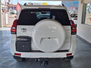 Toyota Land Cruiser Prado 2.8GD VX-L - Image 5