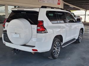 Toyota Land Cruiser Prado 2.8GD VX-L - Image 2