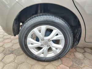 Suzuki Swift 1.2 GL+ manual - Image 14