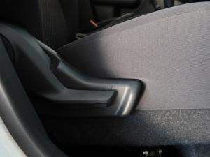 Toyota Vitz 1.0 - Image 17