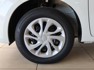 Toyota Vitz 1.0 - Image 19