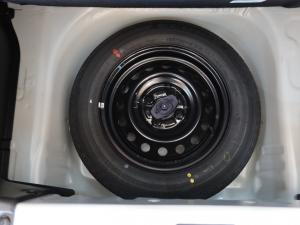 Toyota Vitz 1.0 - Image 21
