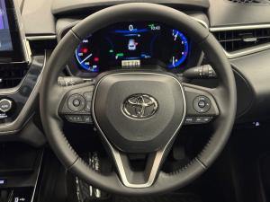 Toyota Corolla Cross 1.8 HEV XS - Image 8