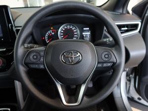 Toyota Corolla Cross 1.8 Xi - Image 8
