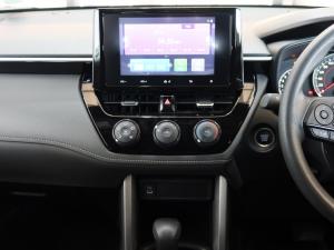 Toyota Corolla Cross 1.8 Xi - Image 15