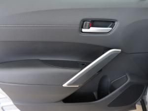 Toyota Corolla Cross 1.8 Xi - Image 28