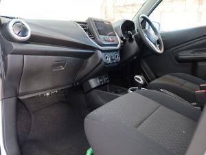 Toyota Vitz 1.0 XR auto - Image 7