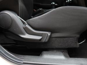Suzuki Swift 1.2 GL manual - Image 16