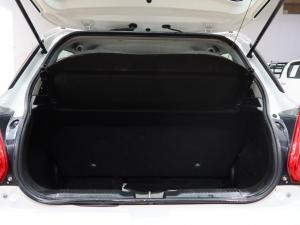 Suzuki Swift 1.2 GL manual - Image 17